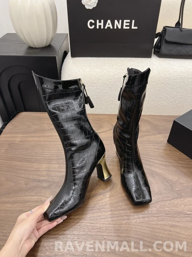 샤넬 샤넬 로고 크록 엠보 롱부츠 상세 이미지