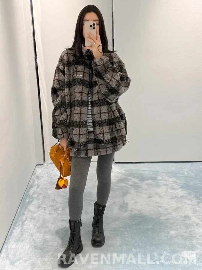 미우미우 미우미우 격자무늬 플리스 스탠드넥 자켓 상세 이미지