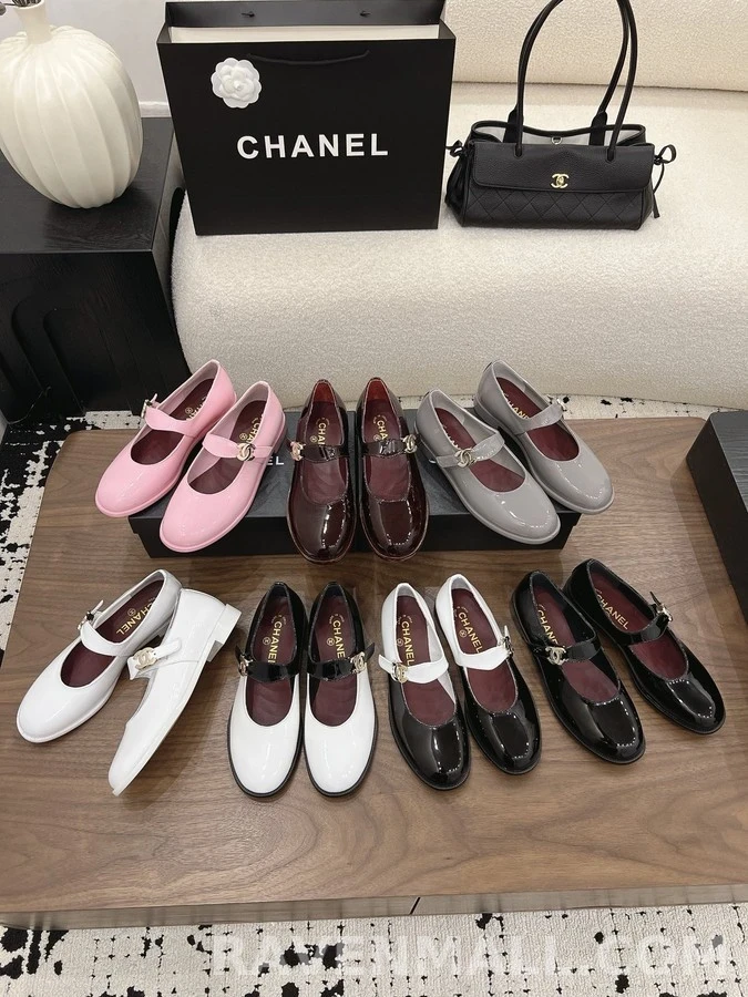 샤넬 샤넬 투톤 페이턴트 메리 제인 플랫 상세 이미지