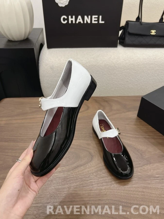샤넬 샤넬 투톤 페이턴트 메리 제인 플랫 상세 이미지