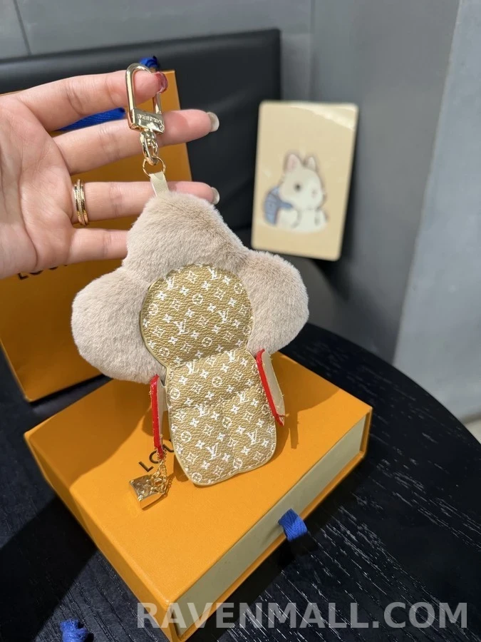 루이비통 루이비통 비비엔느 퍼 선글라스 키링 상세 이미지