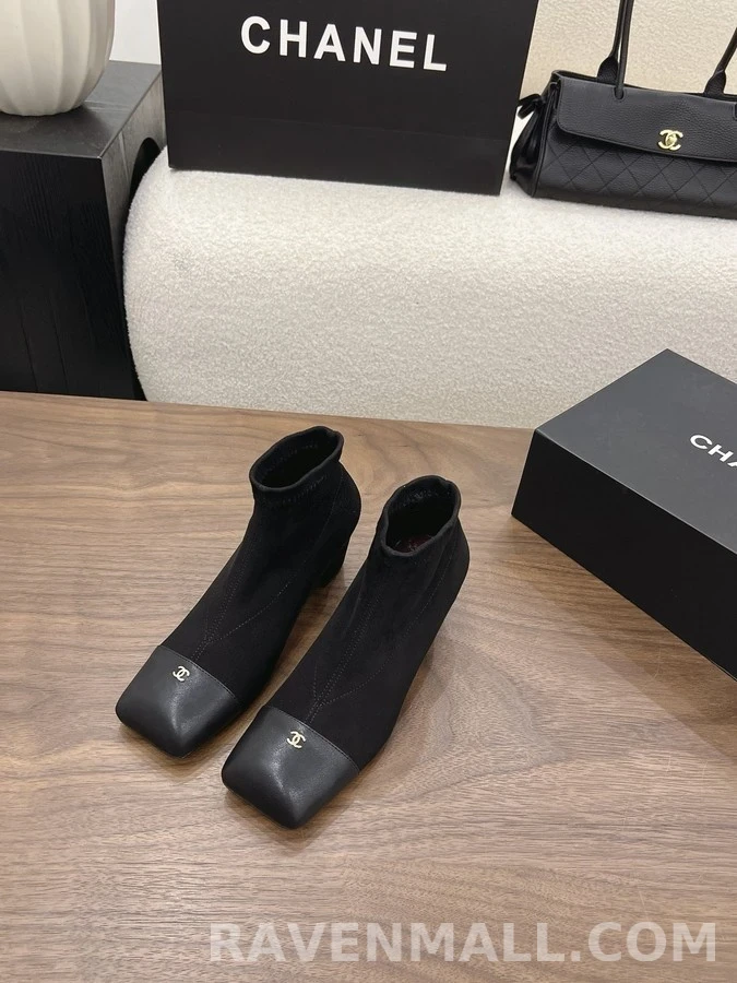 샤넬 샤넬 금장 캡토 앵클 부츠 상세 이미지
