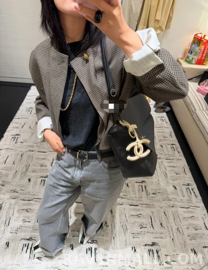 샤넬 샤넬 더블 C 로고 키링 상세 이미지