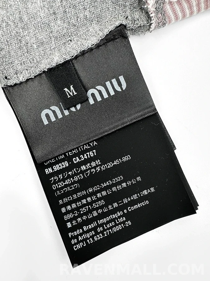 미우미우 미우미우 로고 배색 레이어드 긴팔 티셔츠 상세 이미지