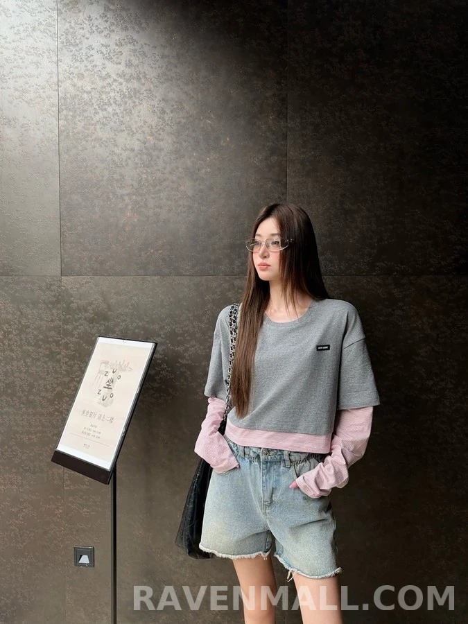 미우미우 미우미우 로고 배색 레이어드 긴팔 티셔츠 상세 이미지