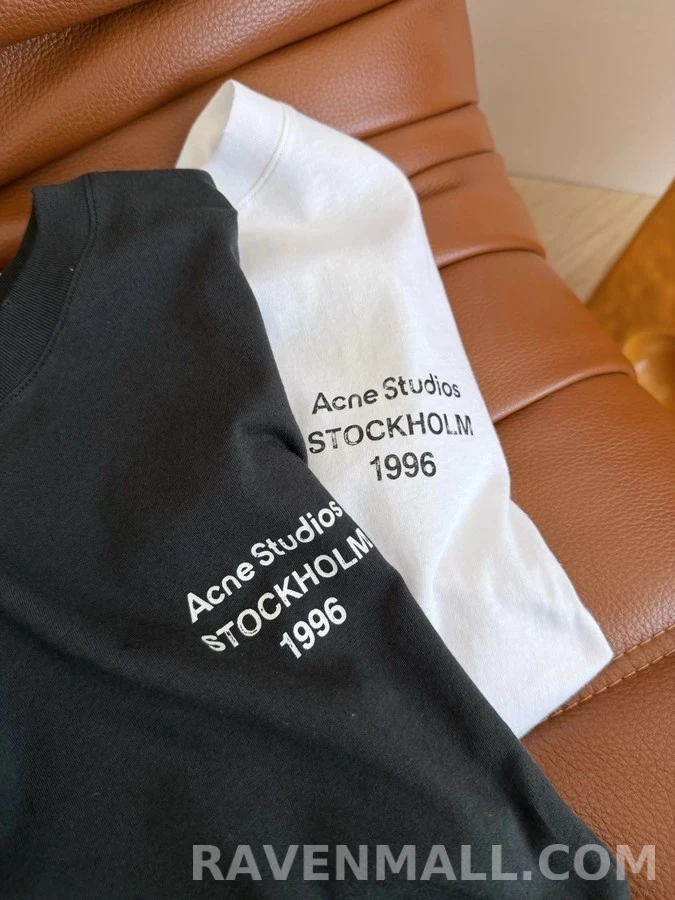 아크네 스튜디오 아크네 스튜디오 Acne Studios 레터링 긴팔 티셔츠 상세 이미지