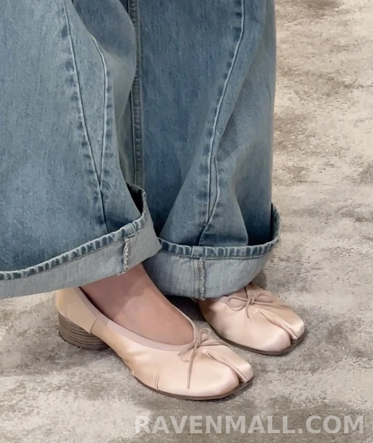 메종 마르지엘라 메종마르지엘라 새틴 타비 리본 블록힐 상세 이미지