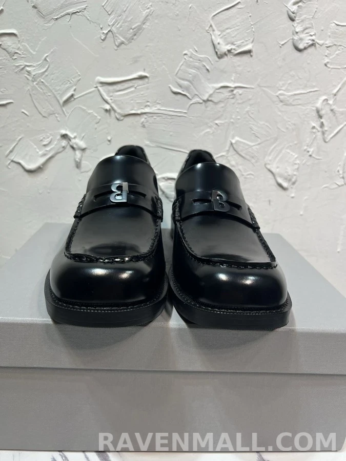 발렌시아가 발렌시아가 COMFY 로퍼 상세 이미지