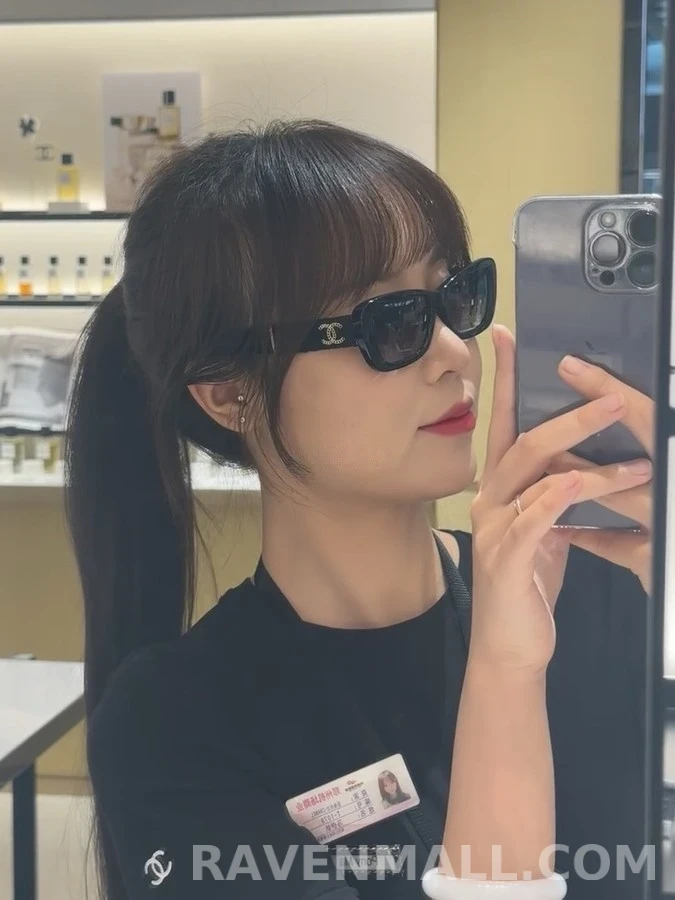 샤넬 샤넬 트위드 로고 선글라스 상세 이미지