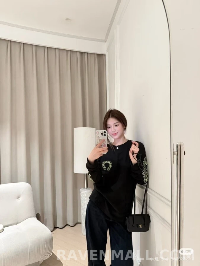 크롬하츠 크롬하츠 말발굽 소매 프린트 긴팔 티셔츠 상세 이미지