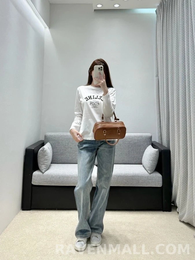 셀린느 셀린느 사자 문양 크롭 긴팔 티셔츠 상세 이미지