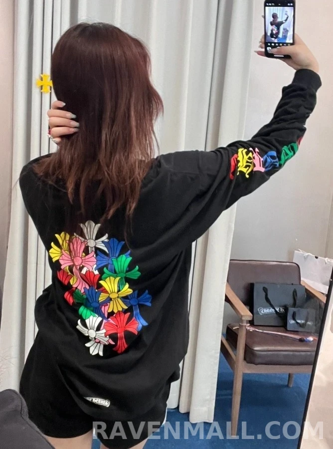 크롬하츠 크롬하츠 컬러 십자가 긴팔 티셔츠 상세 이미지
