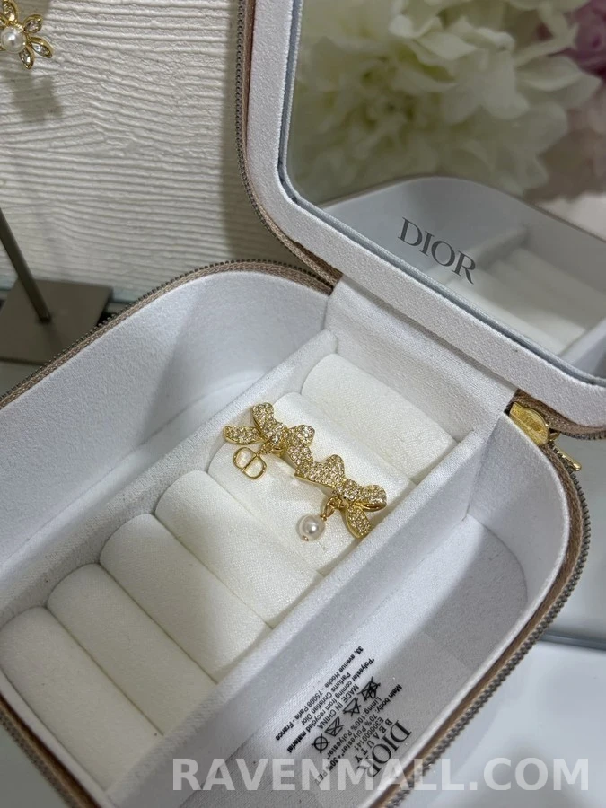 디올 디올 파베 리본 진주 이어링 상세 이미지
