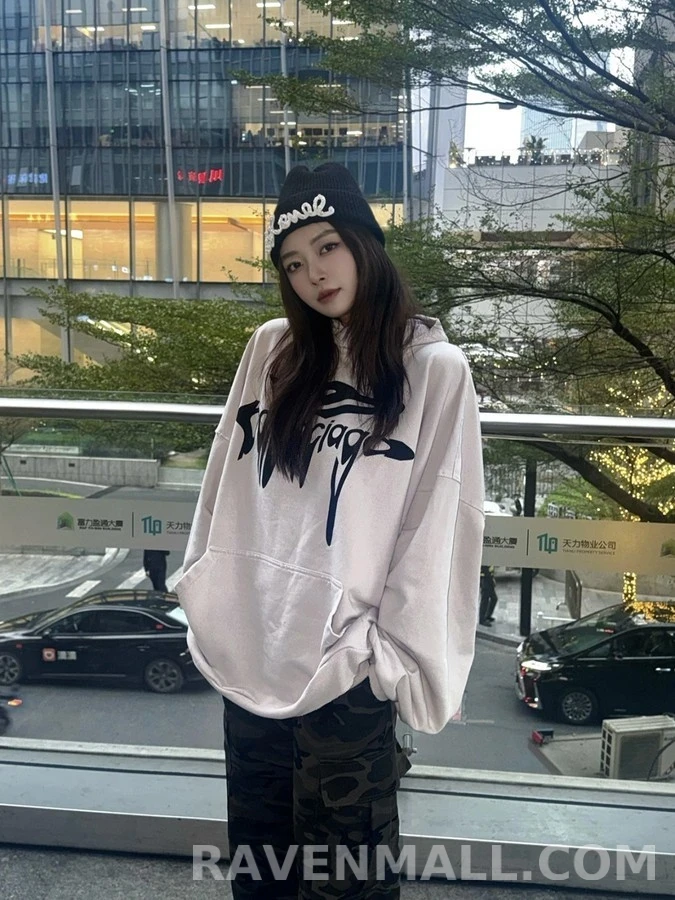발렌시아가 발렌시아가 그래피티 로고 후드 상세 이미지
