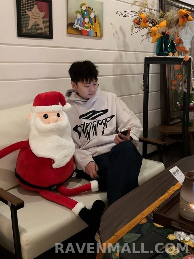 발렌시아가 발렌시아가 그래피티 로고 후드 상세 이미지