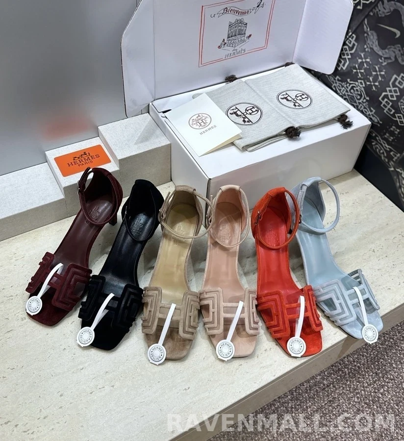 에르메스 에르메스 스웨이드 글래디에이터 힐 상세 이미지