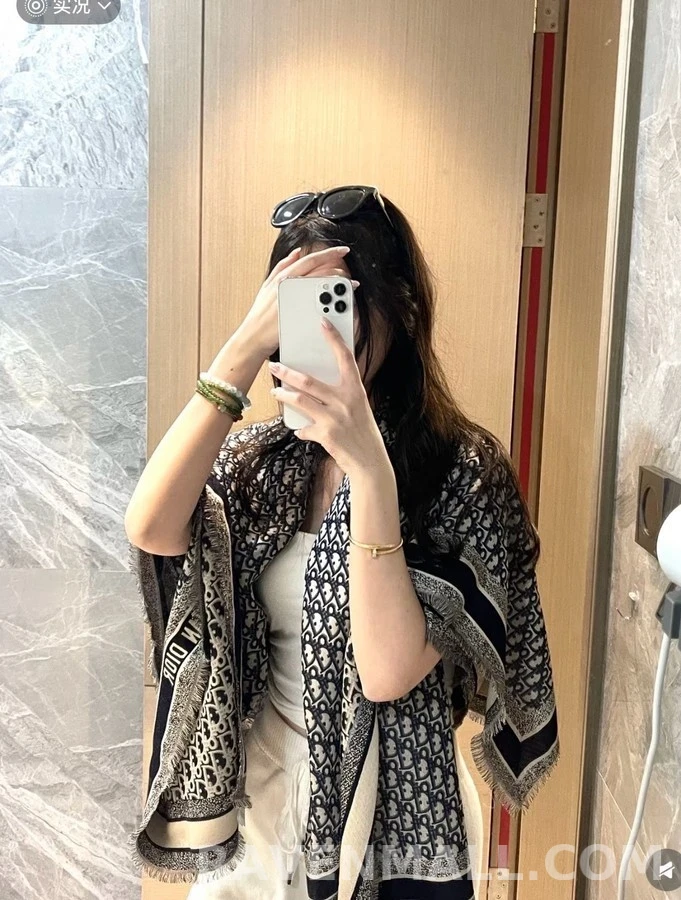 디올 디올 오블리크 자카드 스퀘어 머플러 상세 이미지