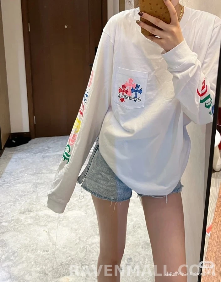 크롬하츠 크롬하츠 멀티 컬러 크로스 포켓 긴팔 티셔츠 상세 이미지