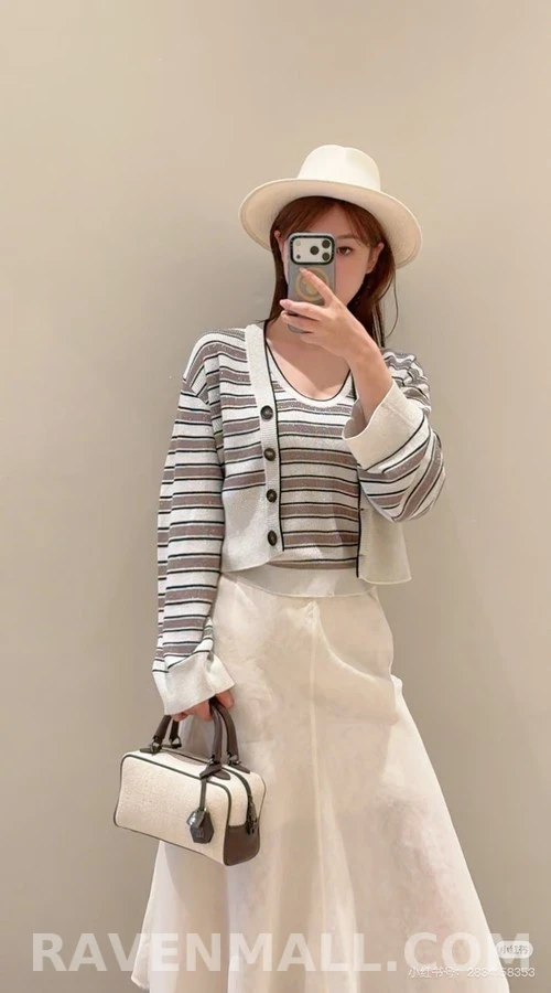 브루넬로 쿠치넬리 브루넬로 쿠치넬리 배색 스트라이프 V넥 가디건 상세 이미지