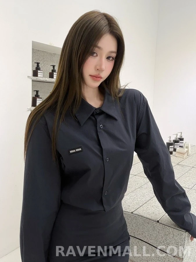 미우미우 미우미우 로고 태그 셔츠 상세 이미지