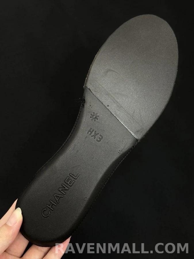 샤넬 샤넬 투톤 더블 C 로고 스니커즈 상세 이미지