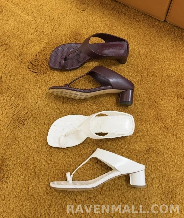 보테가베네타 보테가 베네타 위빙 텍스처 뮬 샌들 상세 이미지