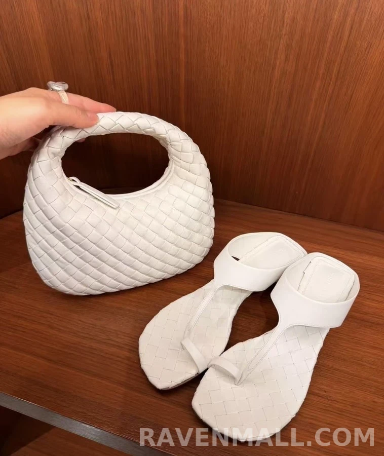 보테가베네타 보테가 베네타 위빙 텍스처 뮬 샌들 상세 이미지