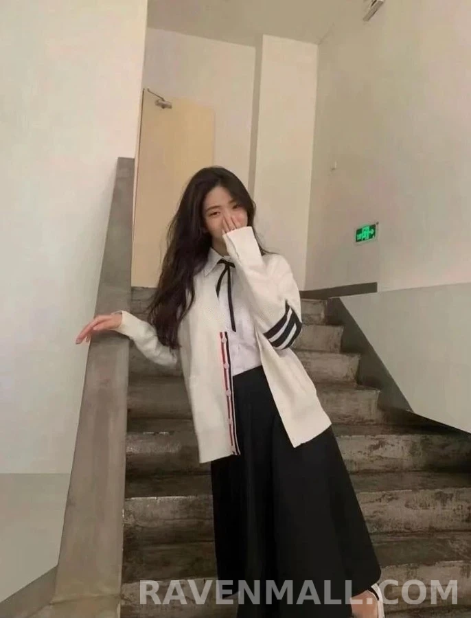 톰브라운 톰브라운 포바 스트라이프 브이넥 가디건 상세 이미지