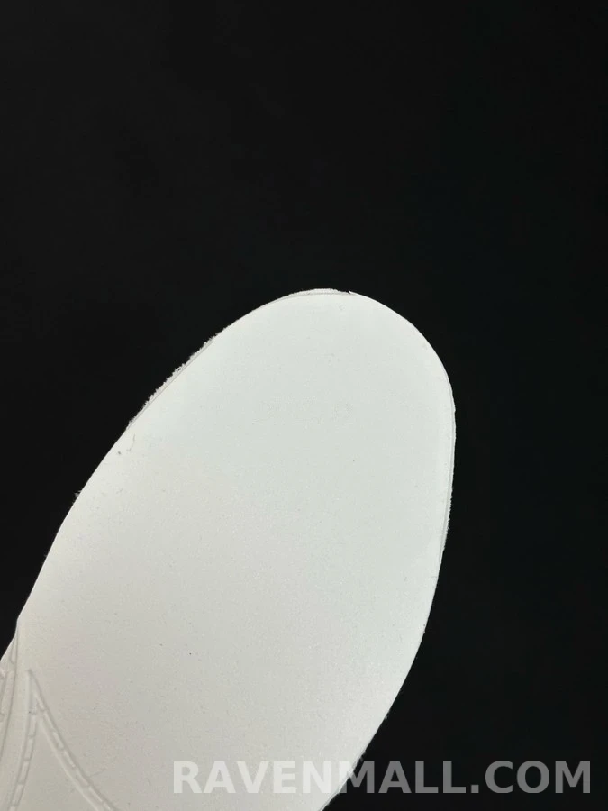 뉴발란스 뉴발란스 콜라보 더티 펀칭 스니커즈 상세 이미지