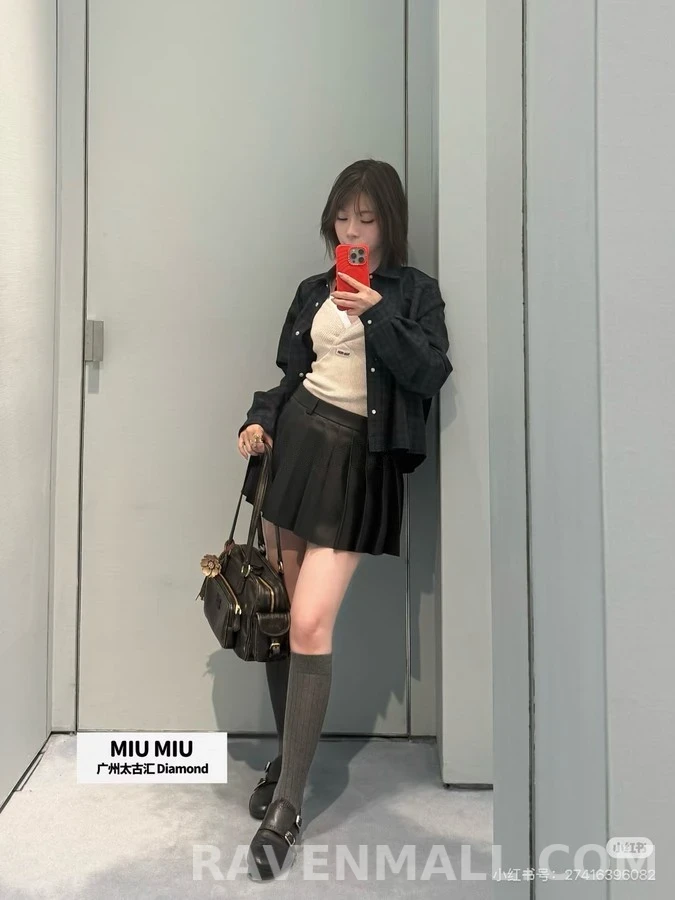 미우미우 미우미우 크롭 플래드 더블 포켓 셔츠 상세 이미지