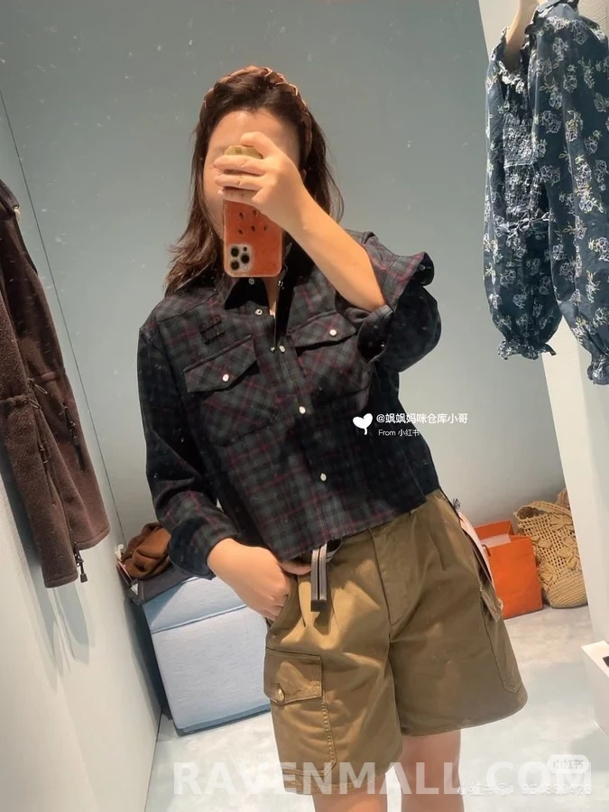 미우미우 미우미우 크롭 플래드 더블 포켓 셔츠 상세 이미지