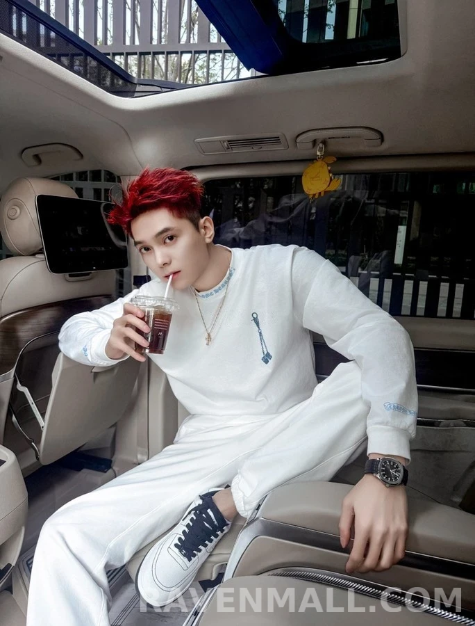 크롬하츠 크롬하츠 폰트 다이스 긴팔 티셔츠 상세 이미지