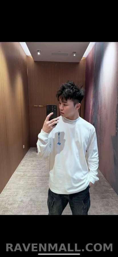 크롬하츠 크롬하츠 폰트 다이스 긴팔 티셔츠 상세 이미지