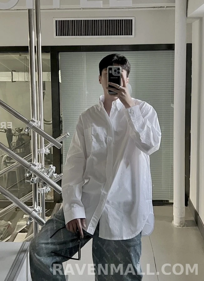 발렌시아가 발렌시아가 클래식 후면 로고 셔츠 상세 이미지