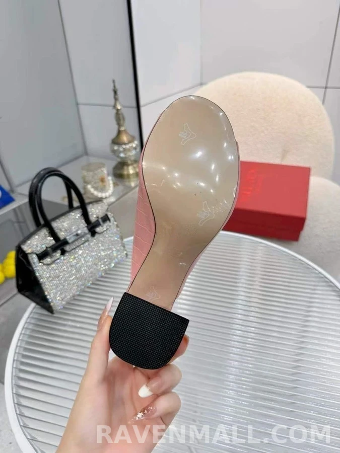 발렌티노 발렌티노 크록 엠보싱 금장 로고 뮬 상세 이미지