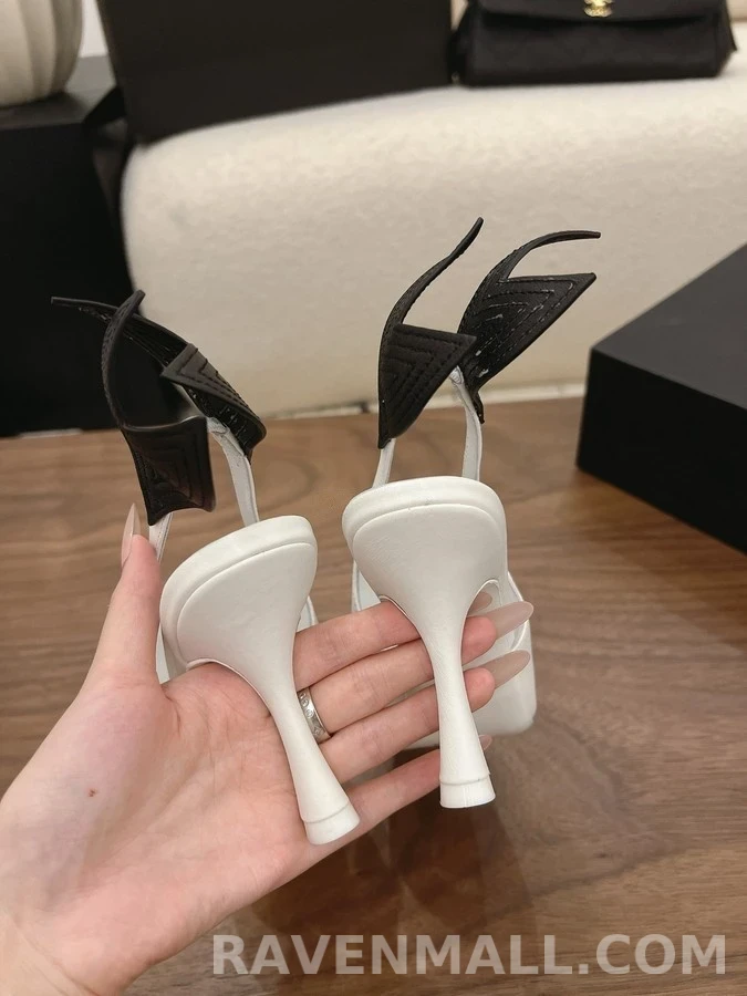 샤넬 샤넬 투톤 하트 슬링백 힐 상세 이미지