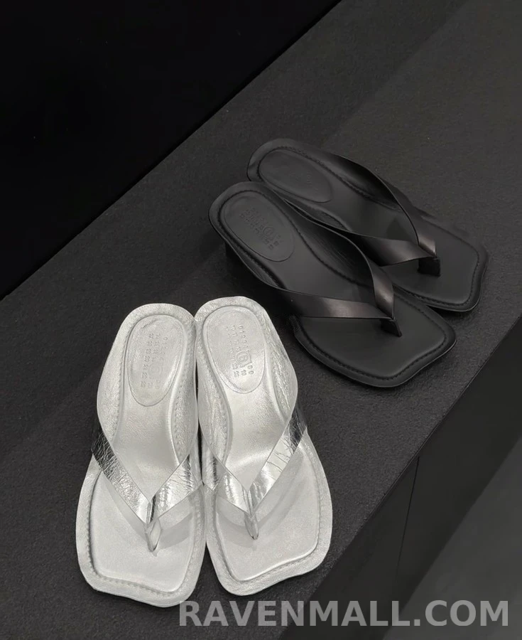메종 마르지엘라 메종마르지엘라 스퀘어토 힐 토스트랩 샌들 상세 이미지