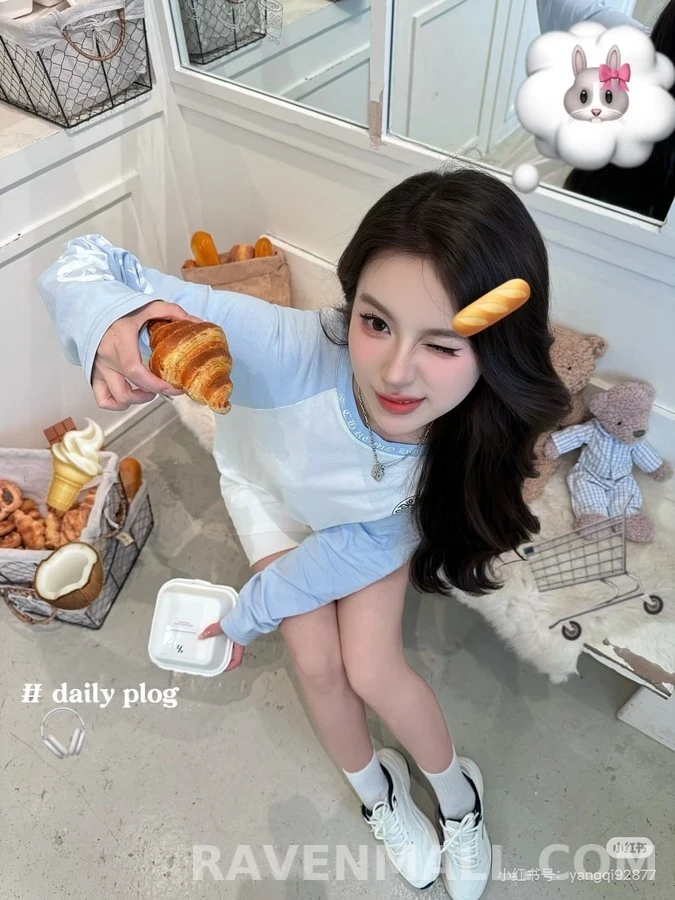 크롬하츠 크롬하츠 컬러블록 로고 긴팔 티셔츠 상세 이미지