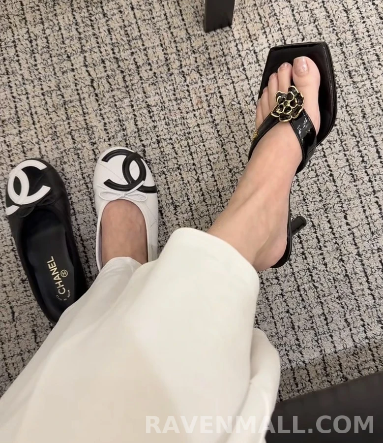 샤넬 샤넬 산차화 플라워 힐 샌들 상세 이미지