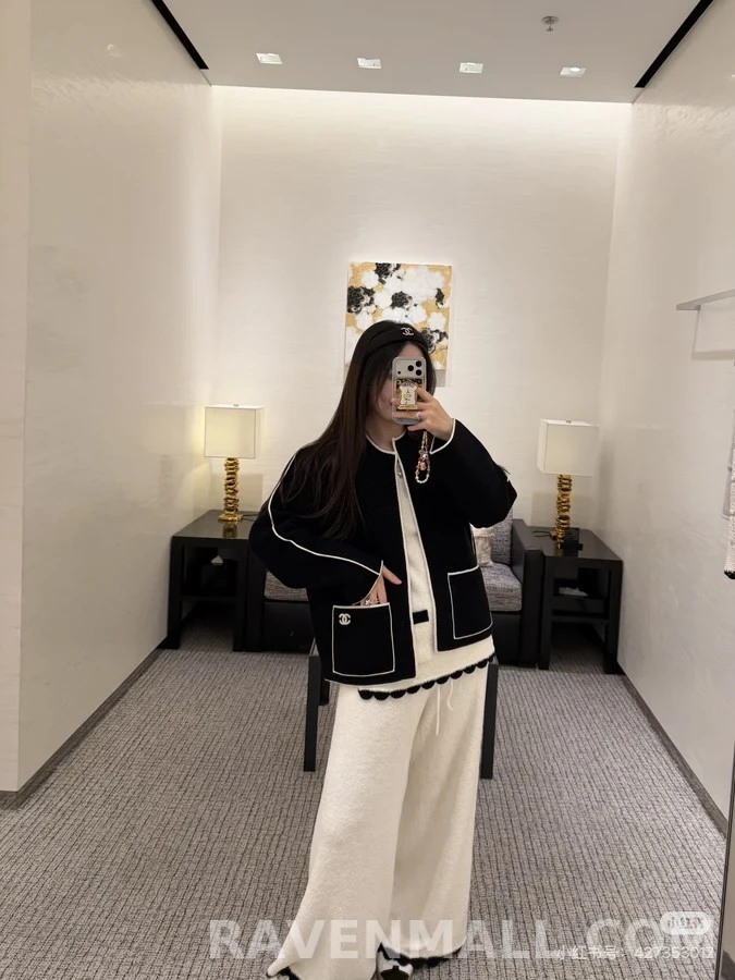 샤넬 샤넬 배색 로고 니트 가디건 상세 이미지