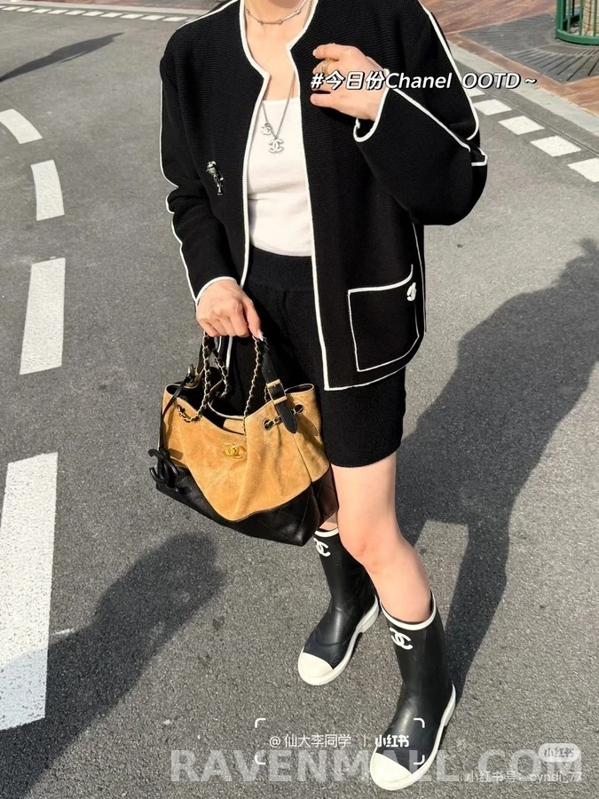 샤넬 샤넬 배색 로고 니트 가디건 상세 이미지