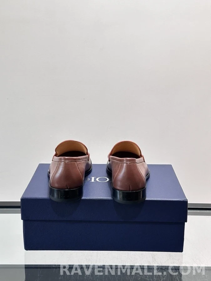디올 디올 로고 페블 페니 로퍼 상세 이미지