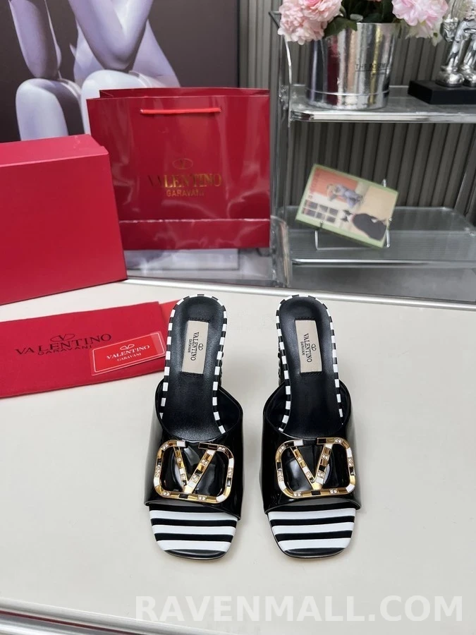 발렌티노 발렌티노 V로고 청키힐 뮬 샌들 상세 이미지
