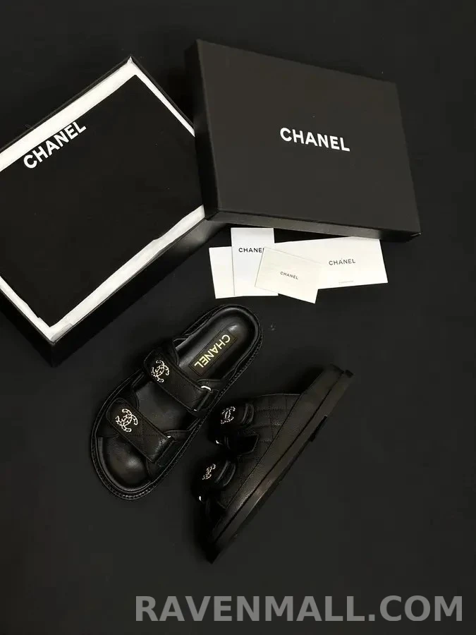 샤넬 샤넬 퀼팅 더블 C 벨크로 뮬 상세 이미지