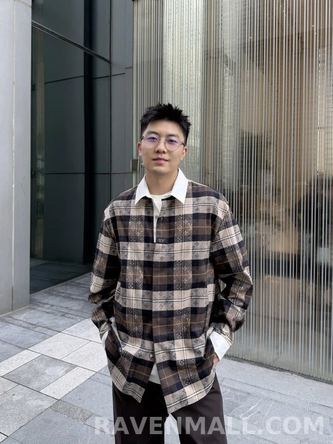 루이비통 루이비통 배색 카라 체크 긴팔 티셔츠 상세 이미지