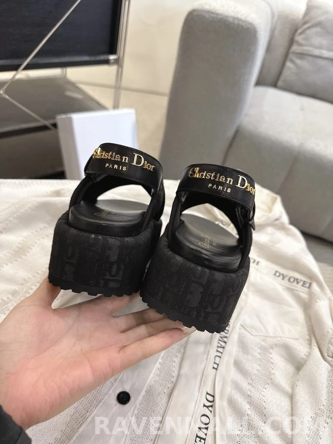 디올 디올 오블리크 플랫폼 샌들 상세 이미지