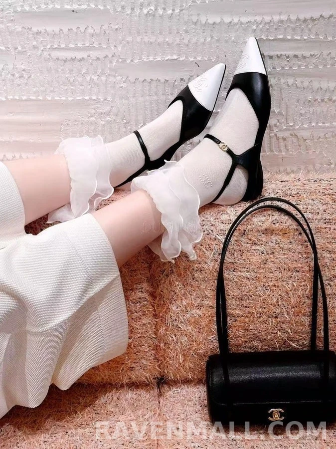 샤넬 샤넬 투톤 로고 슬링백 힐 상세 이미지