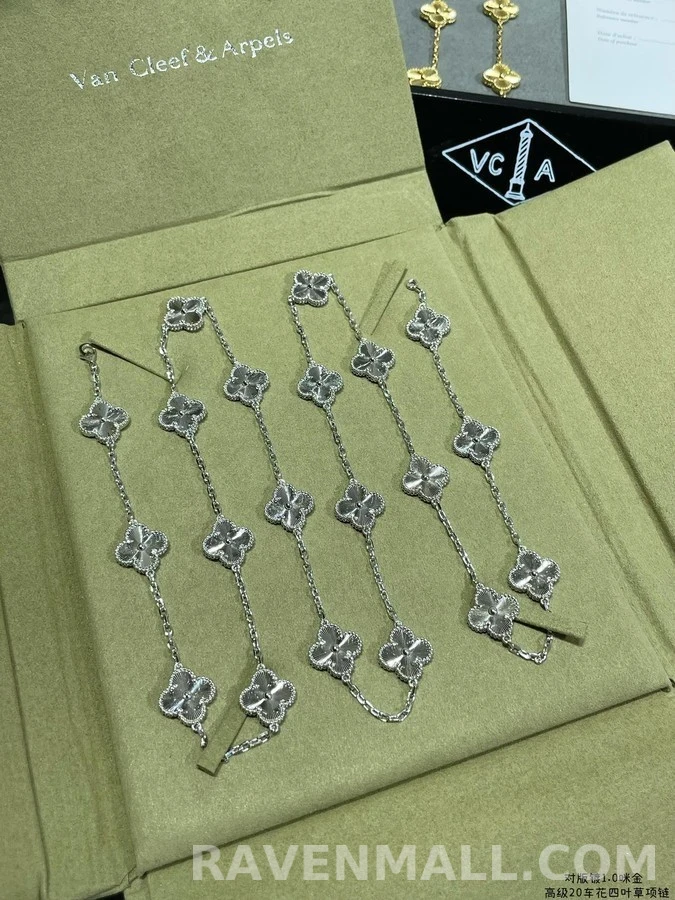반클리프 아펠 반 클리프 아펠 알함브라 클로버 목걸이 반지 세트 상세 이미지