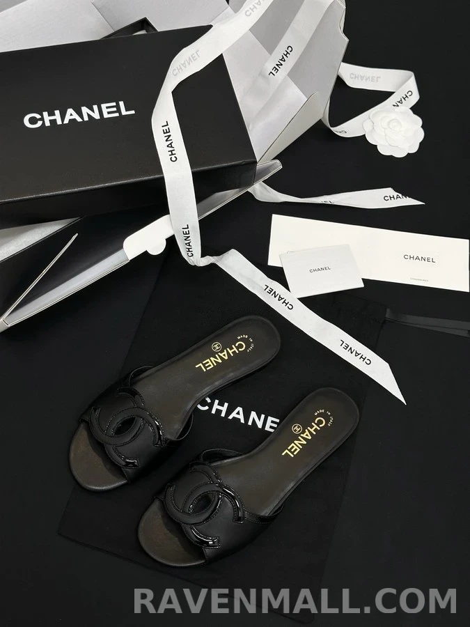 샤넬 샤넬 빅 더블 C 컷아웃 슬리퍼 상세 이미지