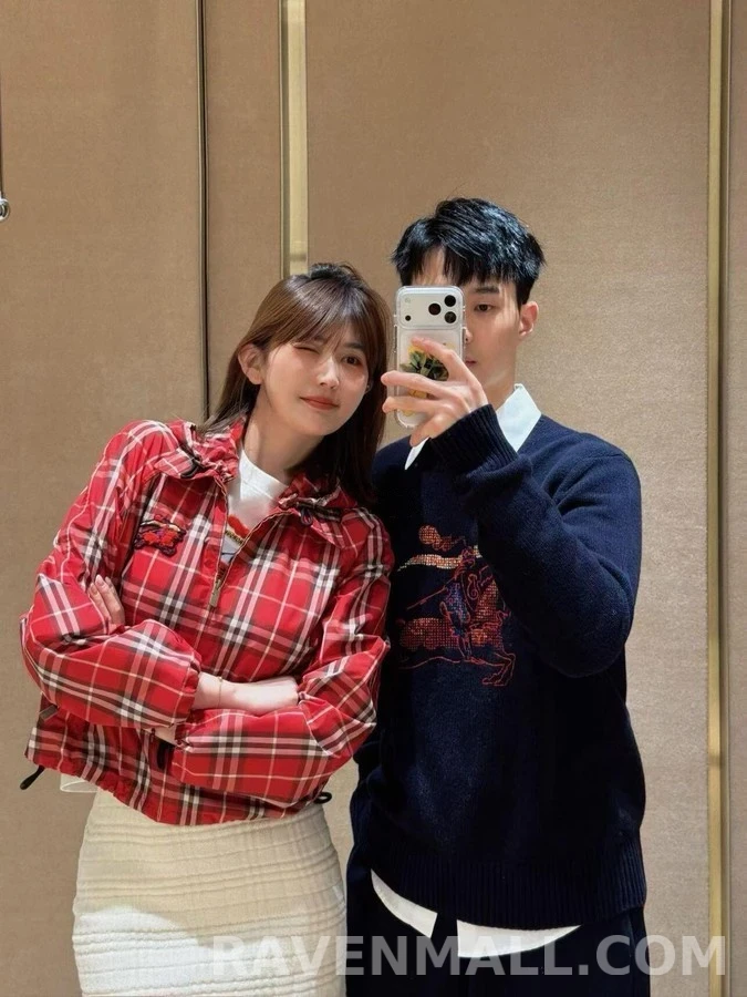 버버리 버버리 EKD 기사 자수 니트 상세 이미지